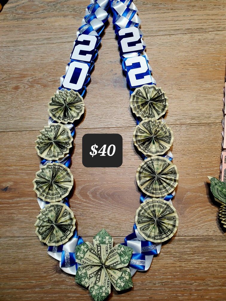 Graduation Money Lei