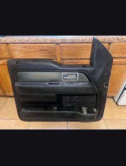 2011-2014 Ford F-150 Front Driver Door Panel