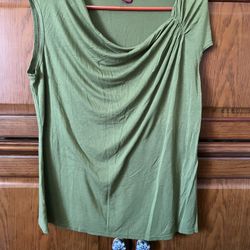 Sunny Leigh Ladies Top (Blusa)