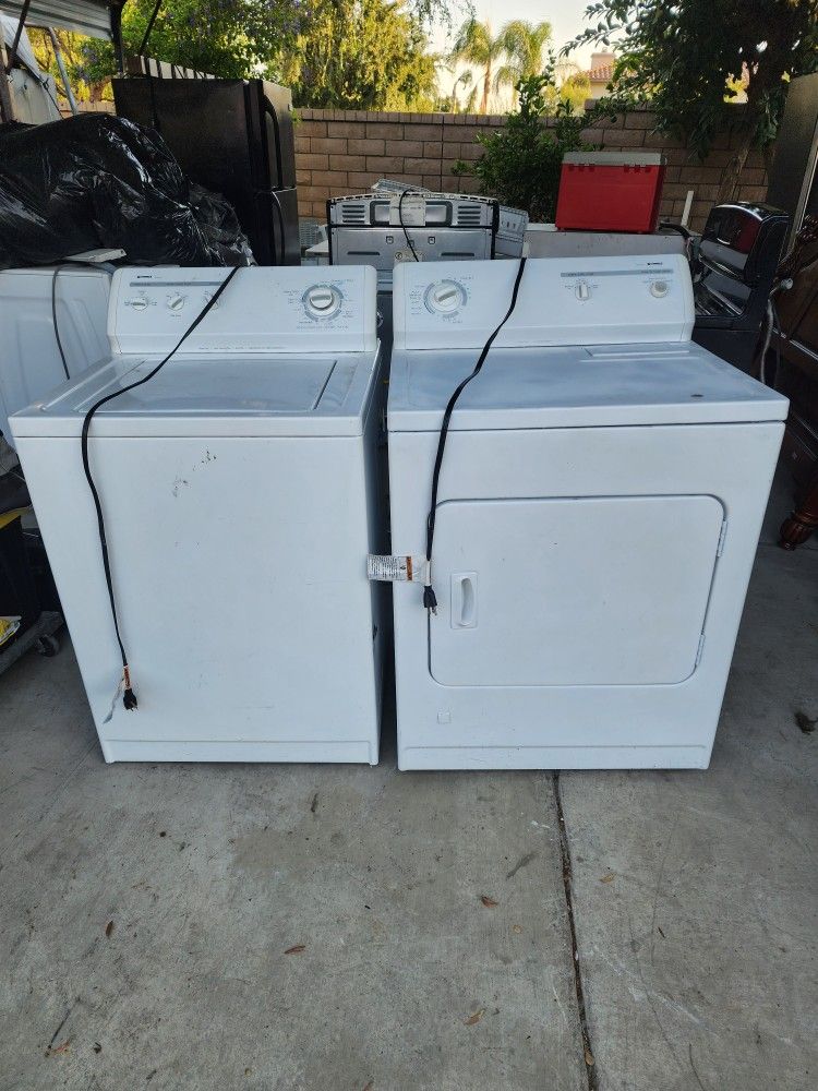 Top Loder Kenmore Washer And Gas Dryer