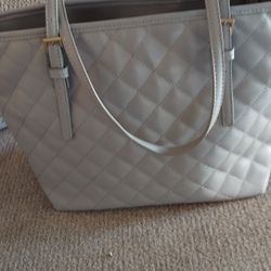 Gray Purse.  Gently Used