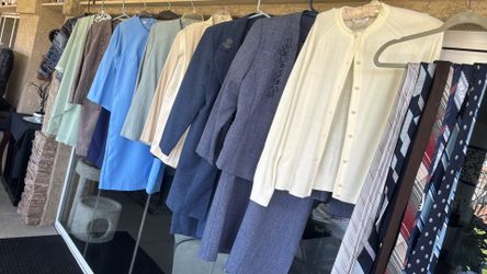 Vintage clothes Men’s Women’s large selection