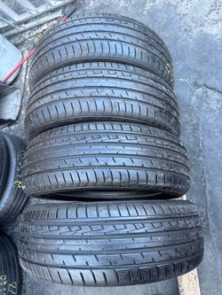 Set of 4 nice tires 235/60/18 ( We install & balance)
