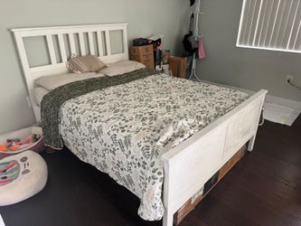Cama con colchón
