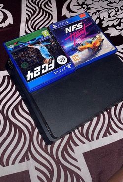 PS4 slim