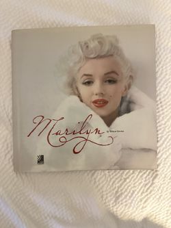 MARILYN MONROE BOOK 