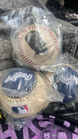 Sports cards and padres baseball
