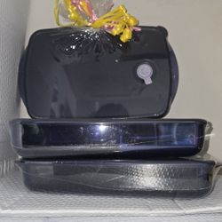 Vent N Serve Shallow Containers Tupperware 