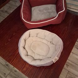 2 Doggie Beds 1ft X 18in ,and 1ft X 15in