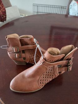 Size 8.5