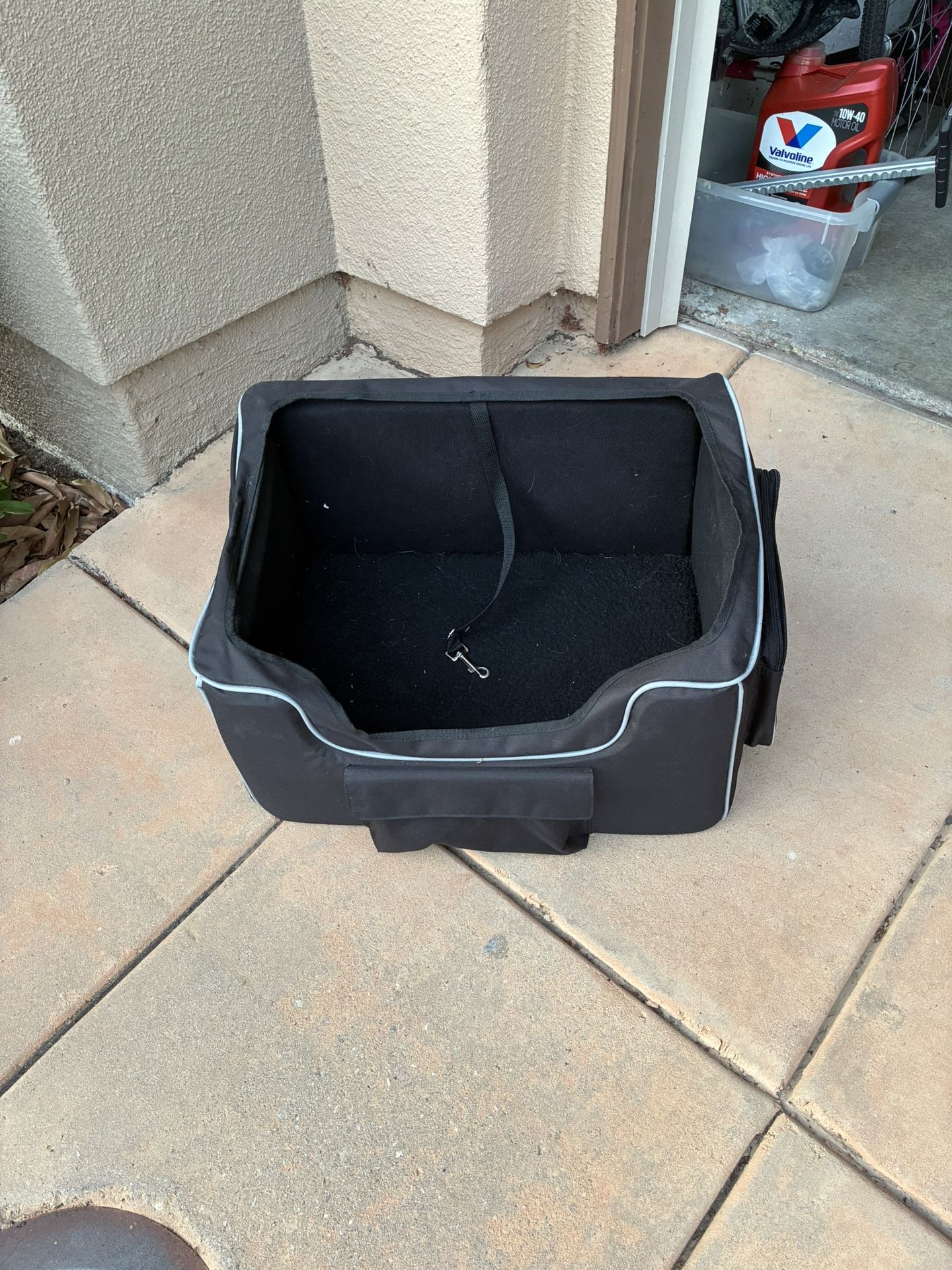 Travel Dog Bucket Booster Seat