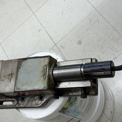 Arnold Fresmak high preassure vise