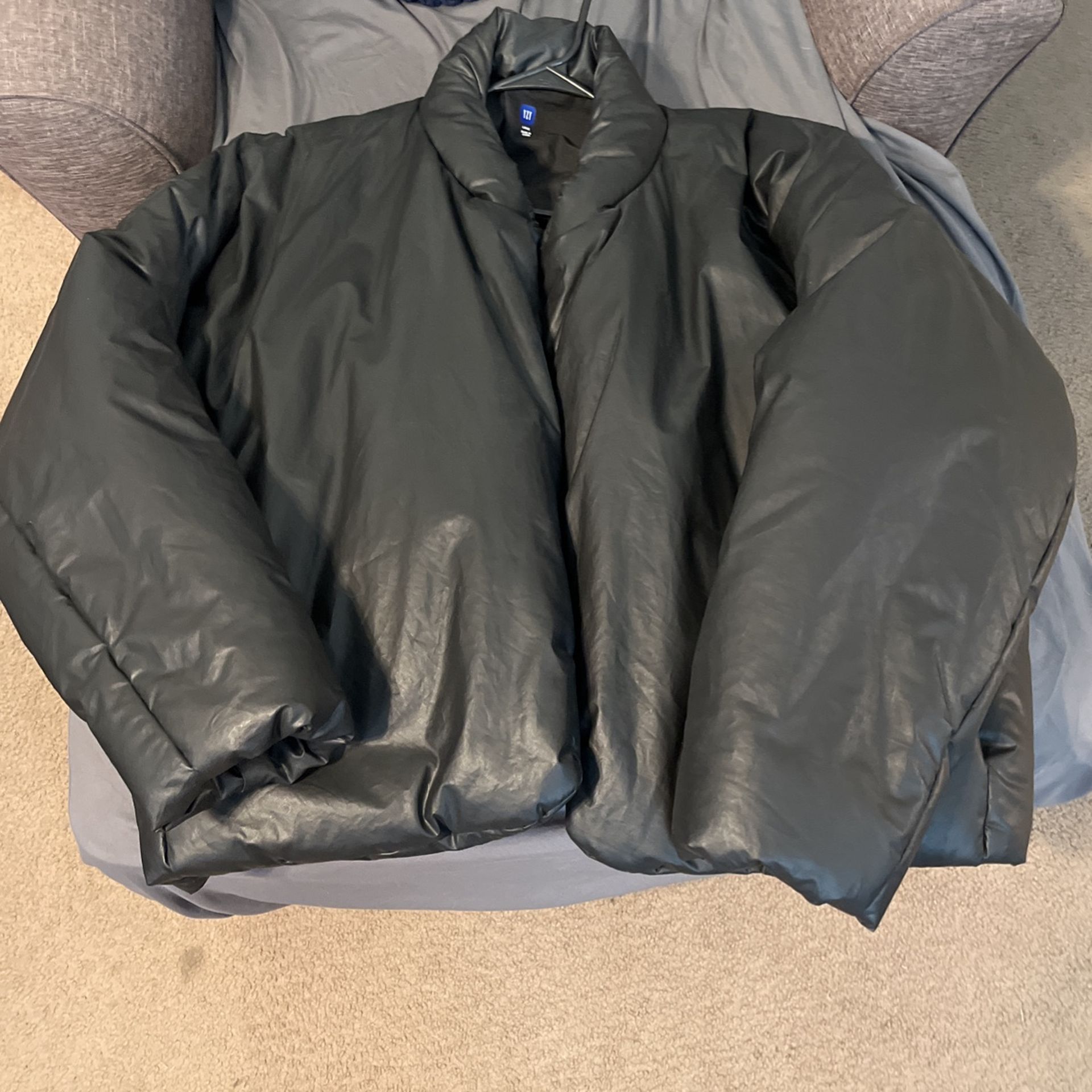 Yeezy Round Jacket