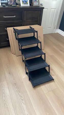 Step ladder