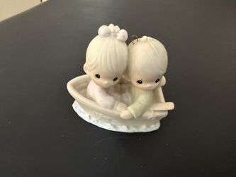 Precious Moments Friends Never Drift