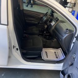 2018  Nissan versa  106k miles