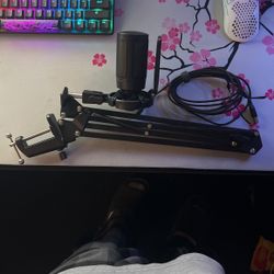 Finite USB gaming microphone 