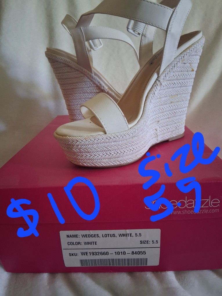 White Wedges