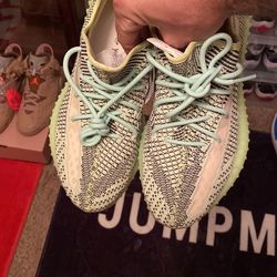 YEEZY Yeezreels