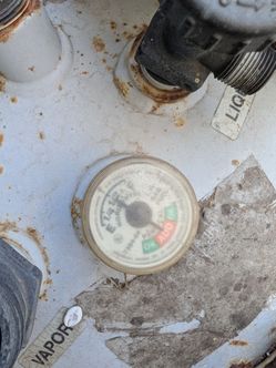 Free forklift propane tank