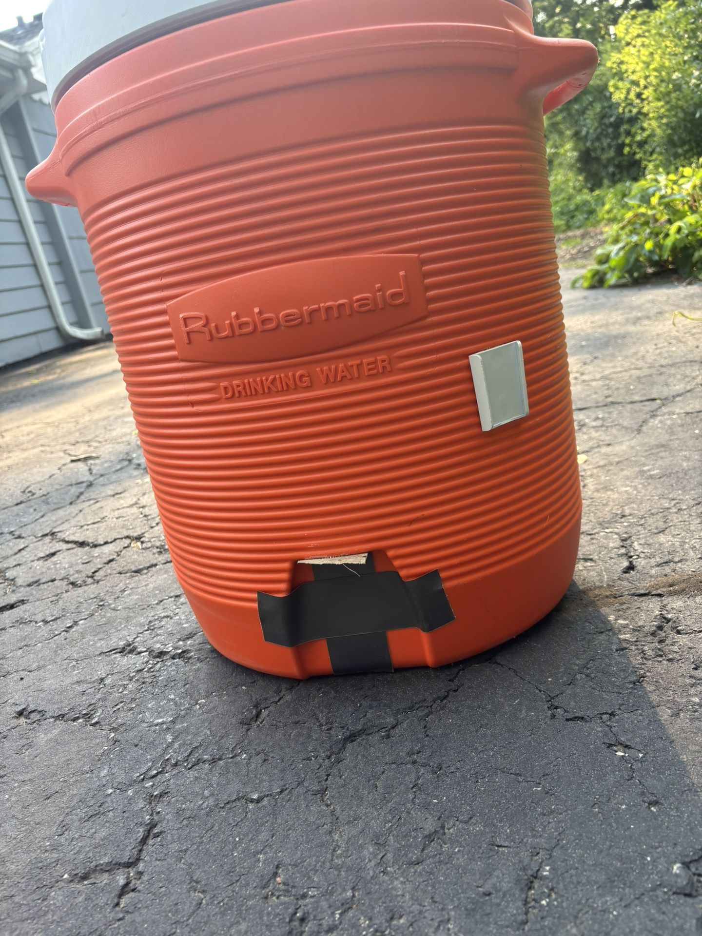 Cooler 10 Gallon