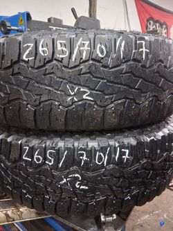 1 pair of 265/70/R17 with 80% of tread or life. GOOD YEAR WRANGLER HABLAMOS ESPAN̈OL