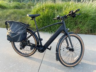 Trek FX+ Electric Commuter E-Bike Matte Black