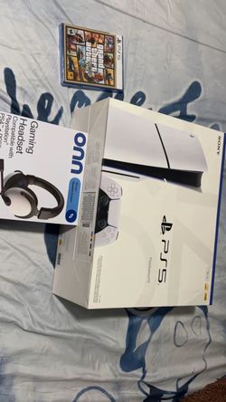 Ps 5 Brand new, with headphones and the GTA game; it's a brand-new console. I'm selling it for cash.