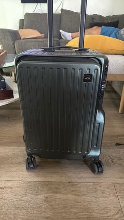 Noble carry on suitcase