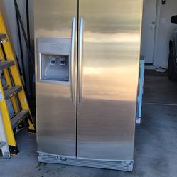 Kitchen-Aid Stainless Steel Refrigerator 