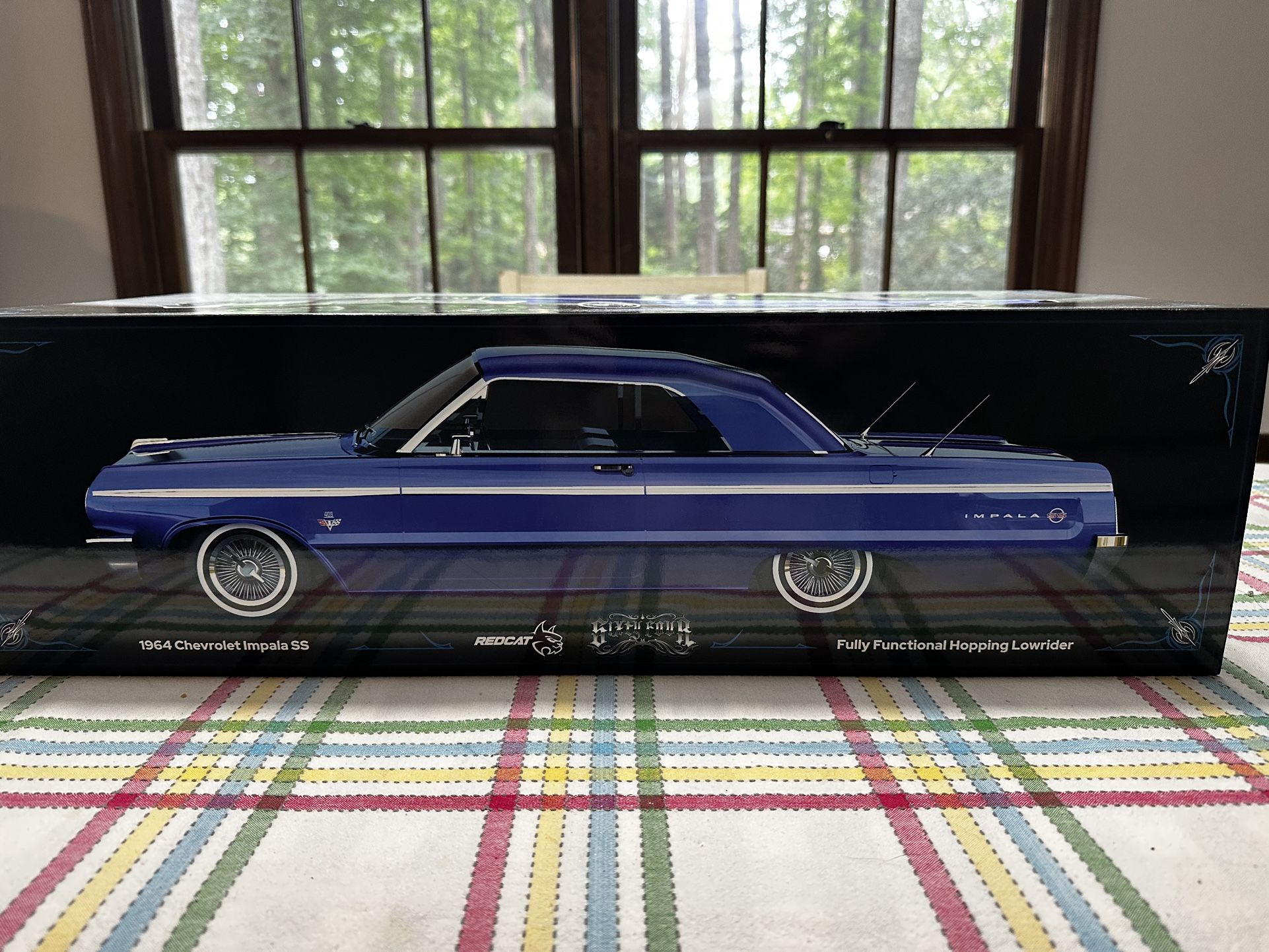Redcat 1964 Chevy Impala Hopping Low rider