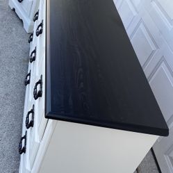 Super cute dresser and nightstand