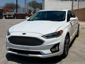 Ford Fusion 2020