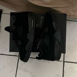 Jordan 4 Black Cats