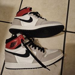 Jordan 1 OG  Smoke Grey 