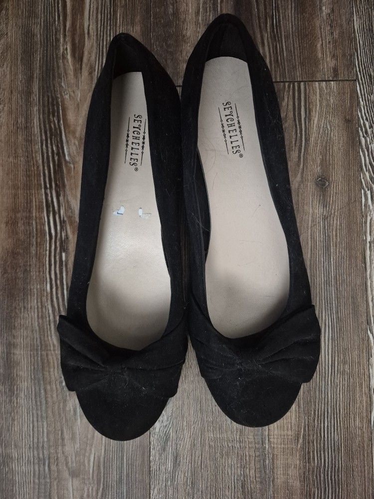 Black 1in Wedge Heel Bow Shoes Size 11