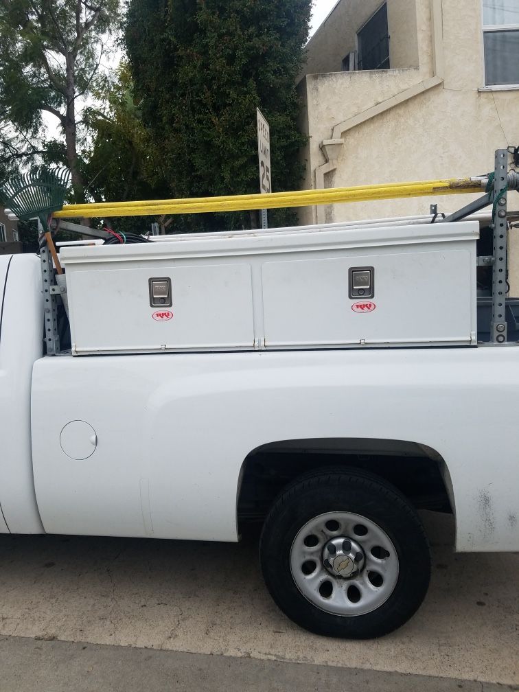 RKI UST60C side truck tool boxes