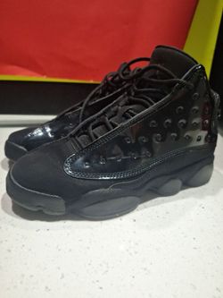 JORDAN  CAP & GOWN SZ  5Y
