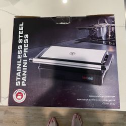 NEW Panini Press