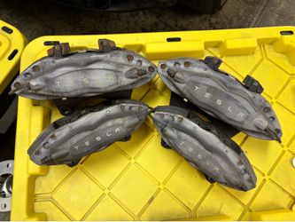 Tesla Brake Calipers Brembo