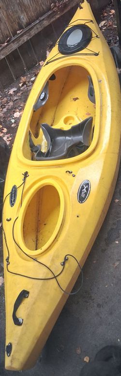 Equinox 124 Kayak