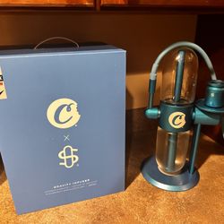 Studenglass x Cookies Collab Gravity Infuser 