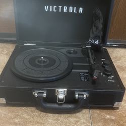 Portable record player and handbags/tote bag