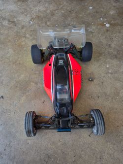 RC Car Team Associated b4