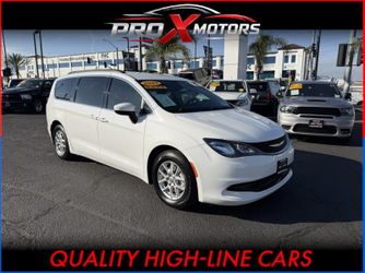 2021 Chrysler Voyager