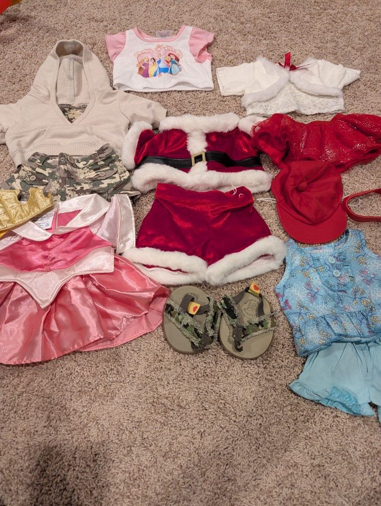 Bag Of Build A Bear Clothes And Accessories