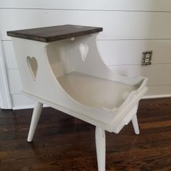 Vintage End Table or Nightstand 