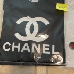Luxury T-shirts Size Large 