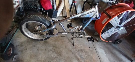 Schwinn Stingray 3 Bike Frame W/ Suicide Shiftdr N Fat Back Tire