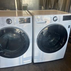 LG Washer And Gas Dryer 💦